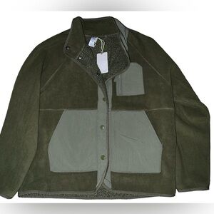 NWT te Verde green Faux Fur Fleece jacket size large